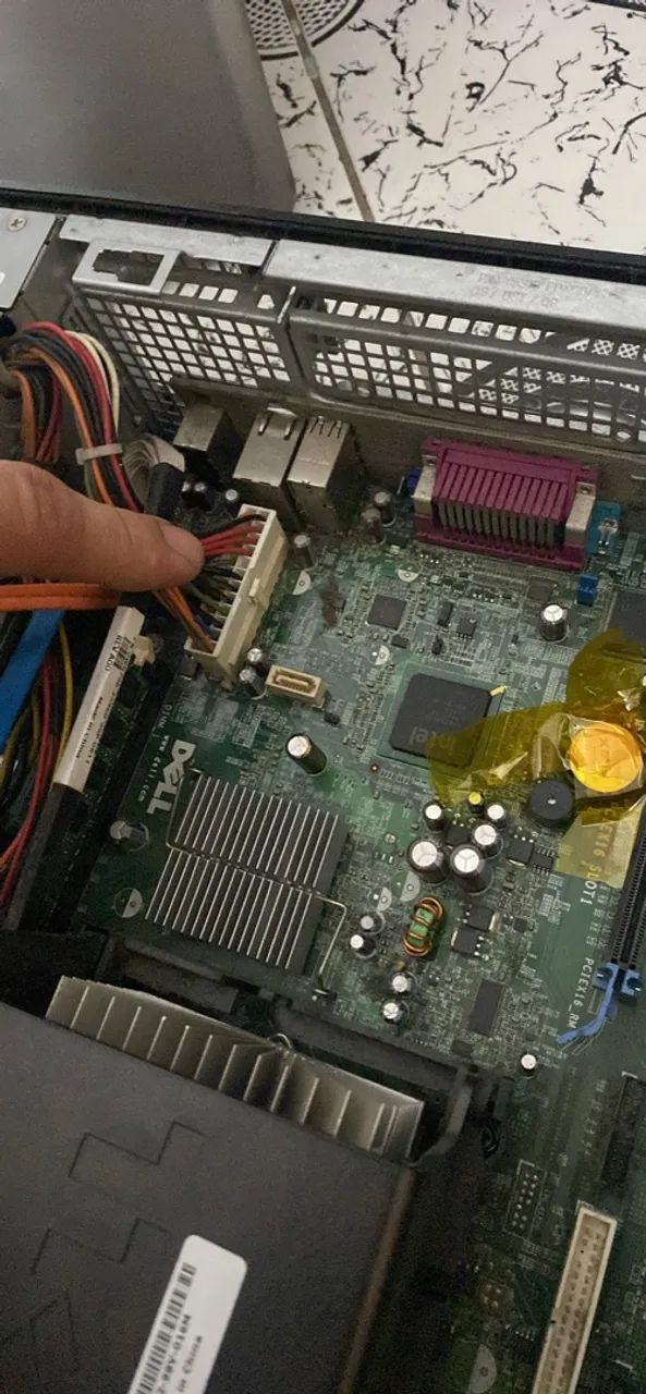 Pc dell ddr 2 2gb ram 320 hd - Foto 4