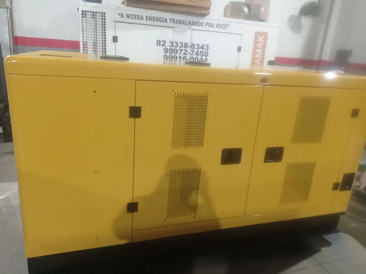 Restauração  de plástico e fibra  , Pintura em geral - Foto 5