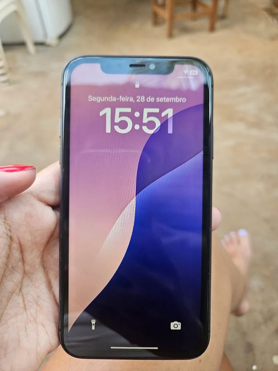 iPhone 11 usado - Funcionando perfeitamente - Foto 4