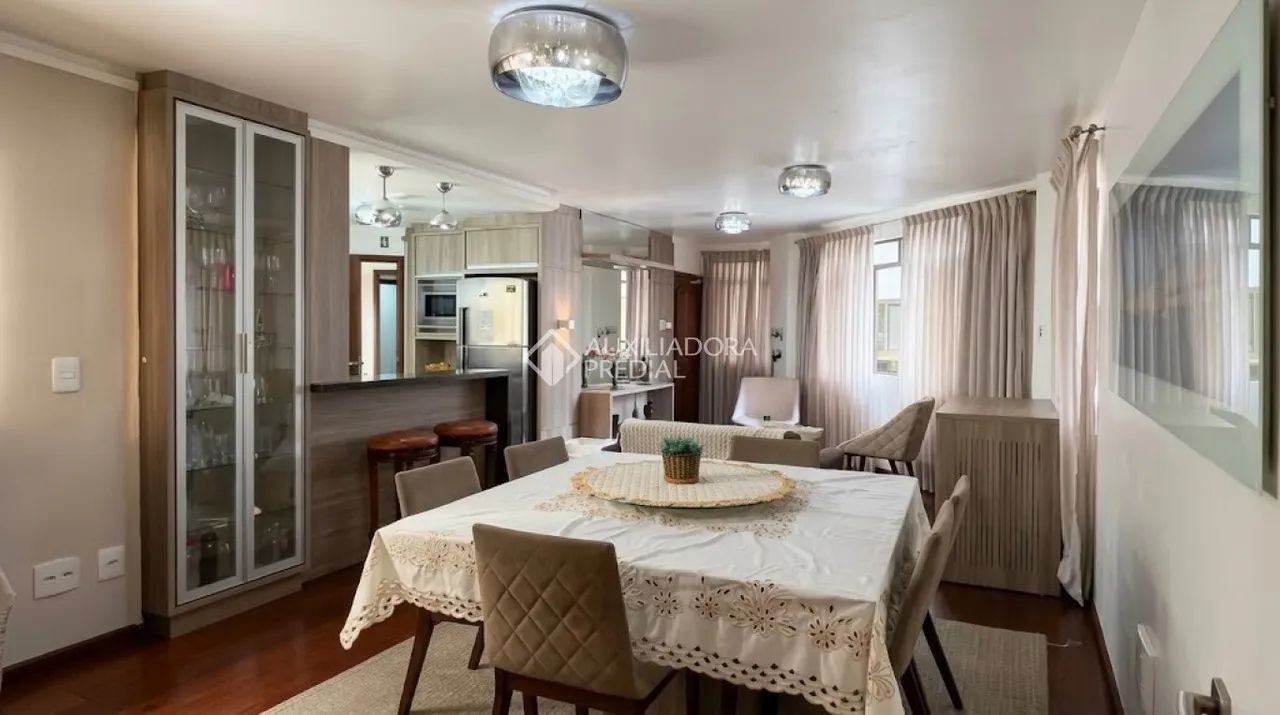 Apartamento Mobiliado com 3 Quartos para Locação na Beira-Mar de Florianópolis | 128m² e 2 - Foto 4