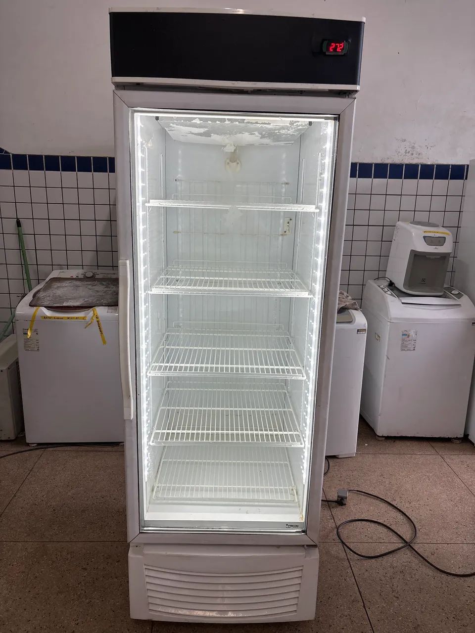 Freezer Fricon expositor vertical bebidas PROMOÇÃO