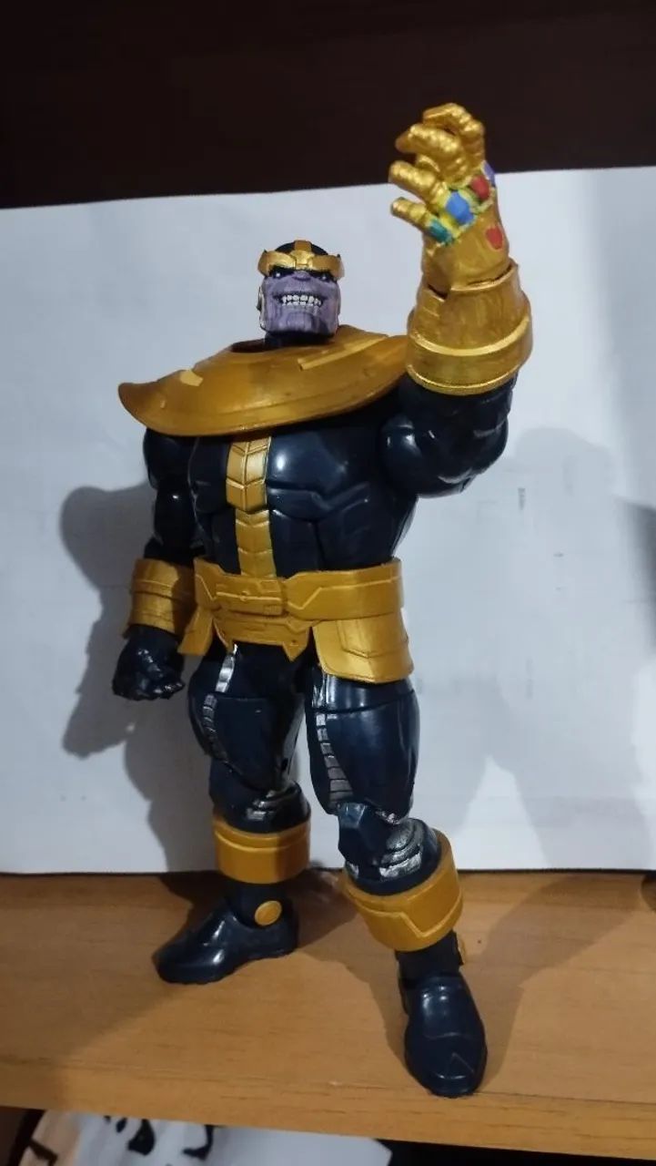 Vendo Thanos Marvel legends  - Foto 2