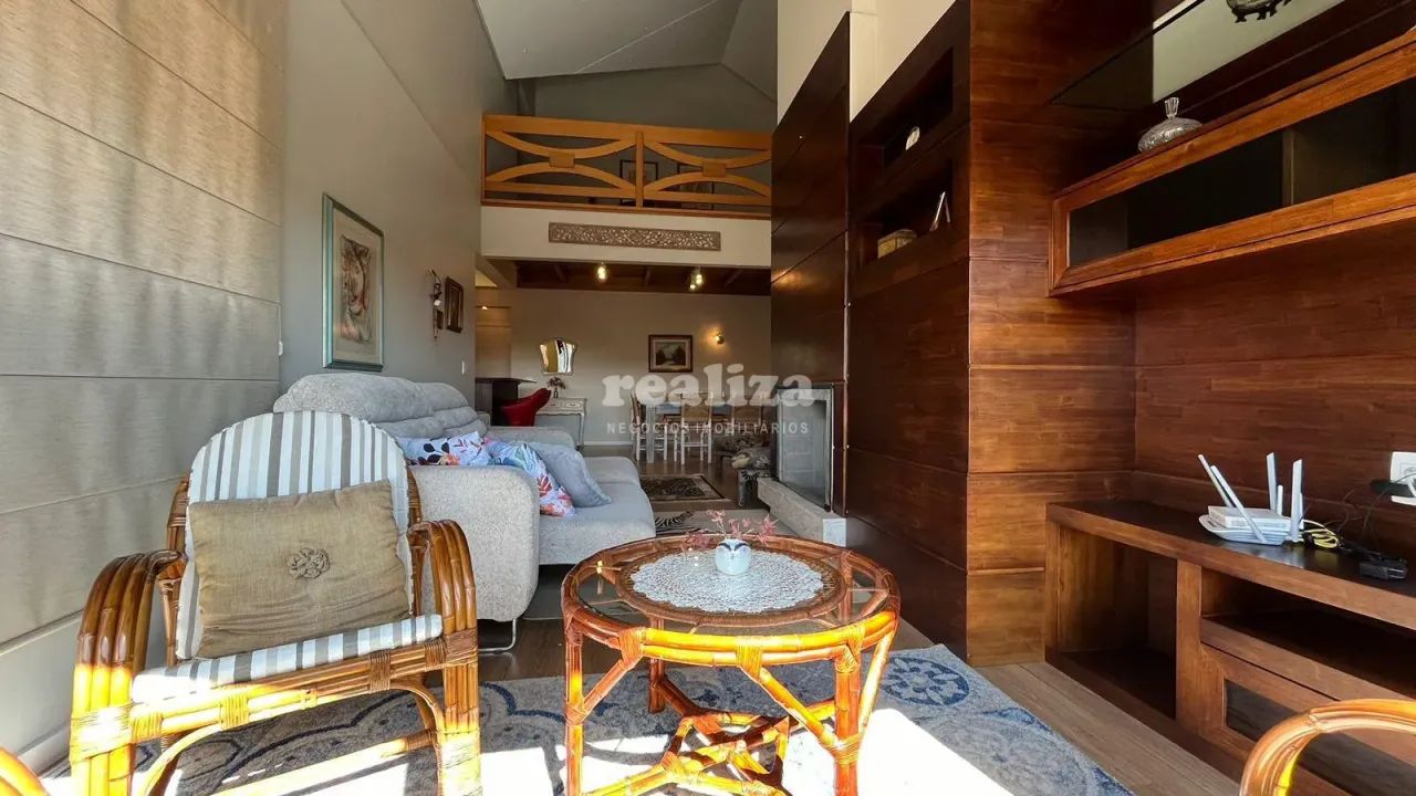 APARTAMENTO 04 DORMITORIOS NO CENTRO DE GRAMADO - Foto 4