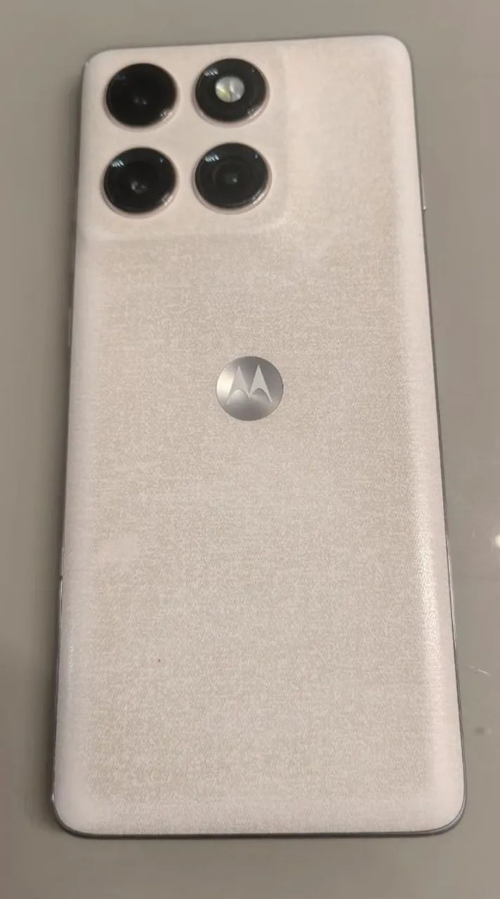 Motorola Edge 60 Pro 512 + Buds - Foto 3