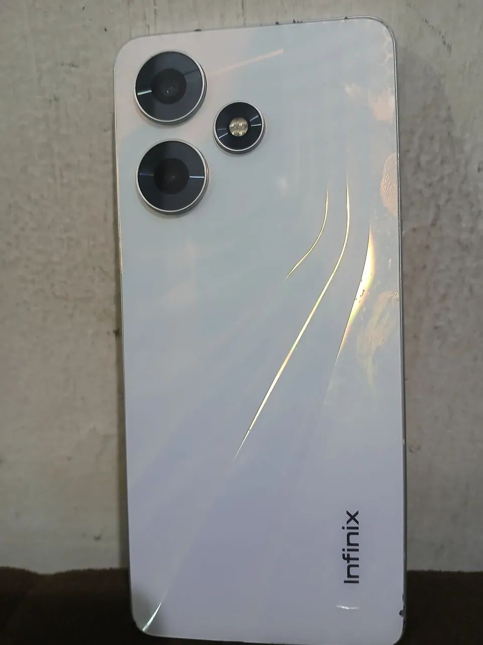 Celular com defeito  infinito não  liga   - Foto 3
