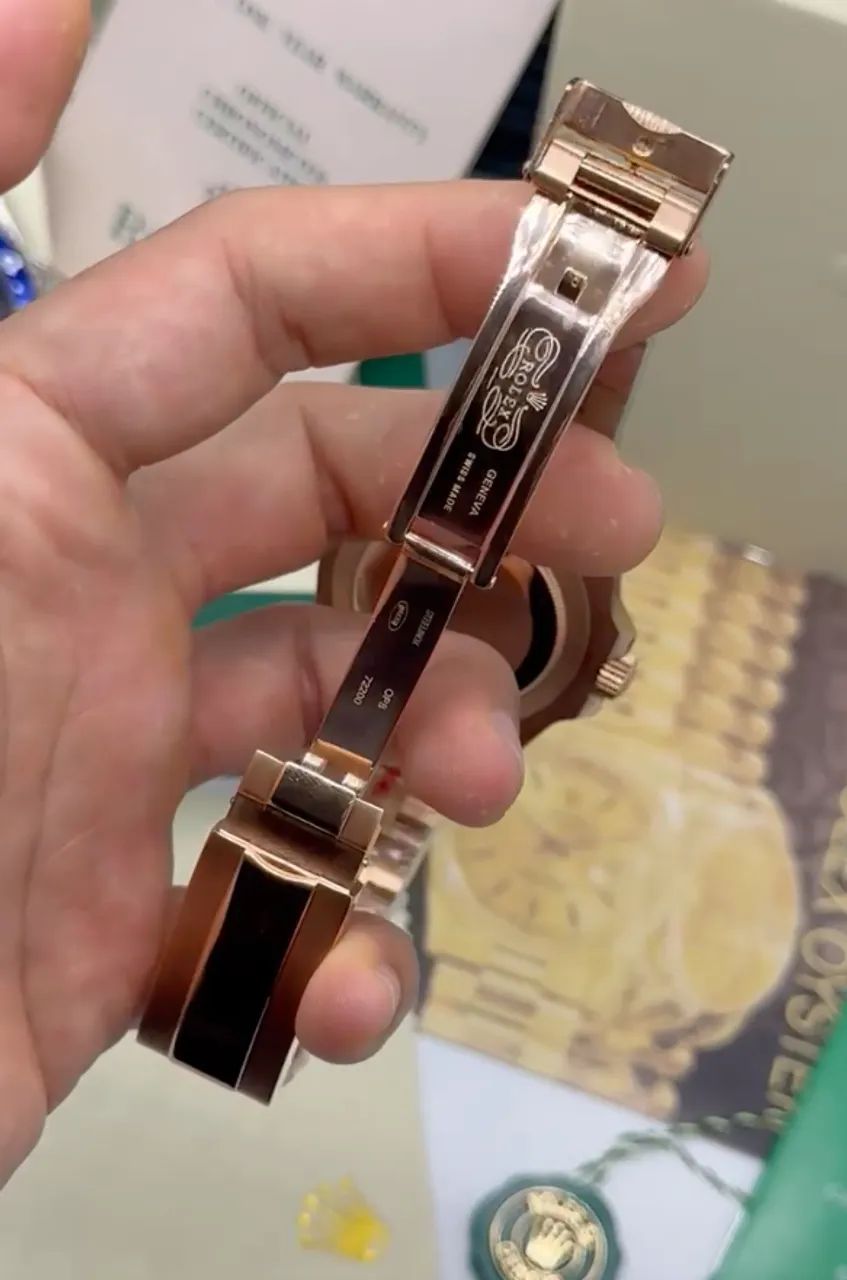 Rolex GMT Master II Rosé 40mm Automático - Foto 3