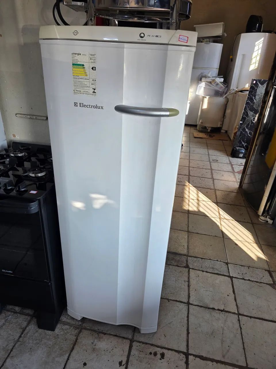Frizer Vertical Funcionando Perfeitamente 