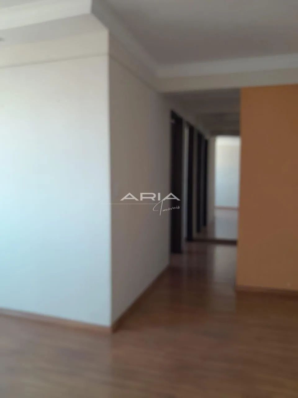Apartamento à VENDA no Edifício Sevilha, região central, Londrina PR - Foto 5