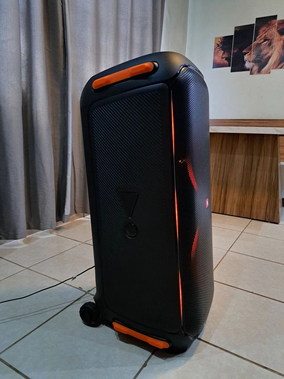 PARTYBOX JBL 710 COM MICROFONE  SEM FIO - Foto 2