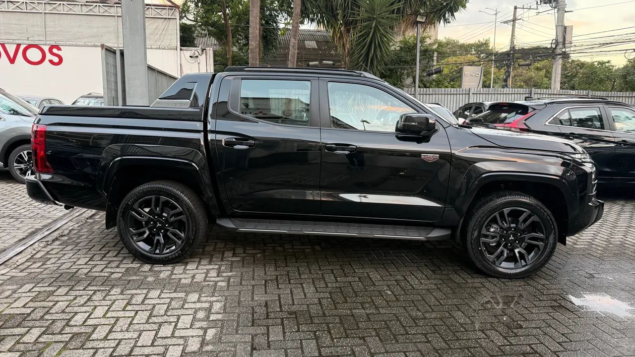 Mitsubishi Triton Triton Katana 2.4 CD 4x4 TB Diesel Aut. 2027