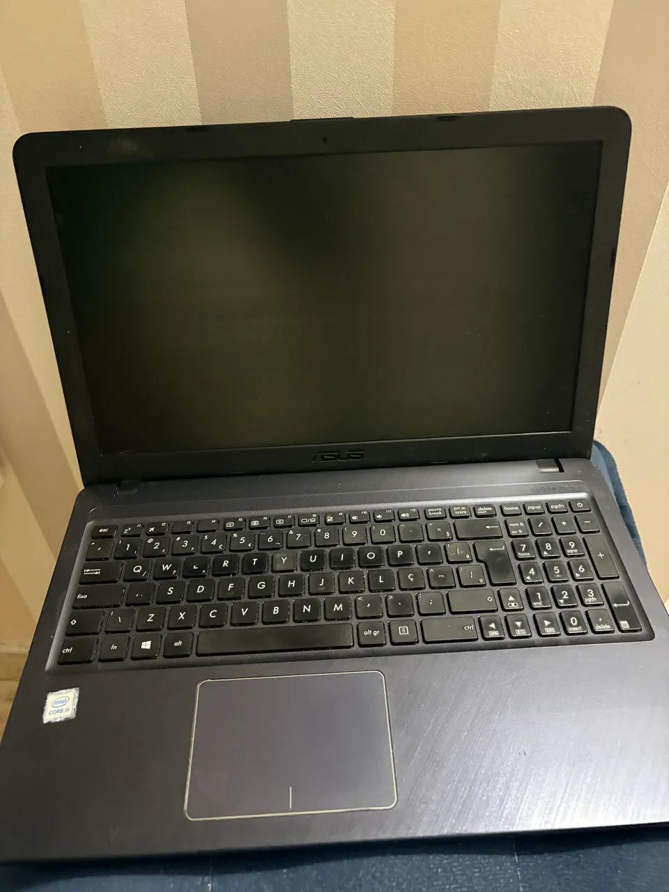 Notebook ASUS X543u super bem conservado  - Foto 2