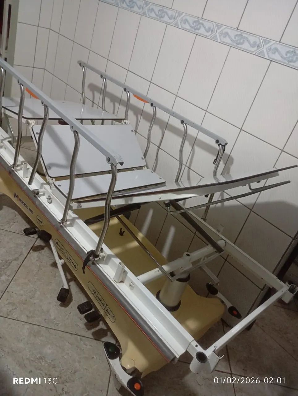 Maca Hospitalar Hidráulica - Completa - Excelente Estado - Foto 3