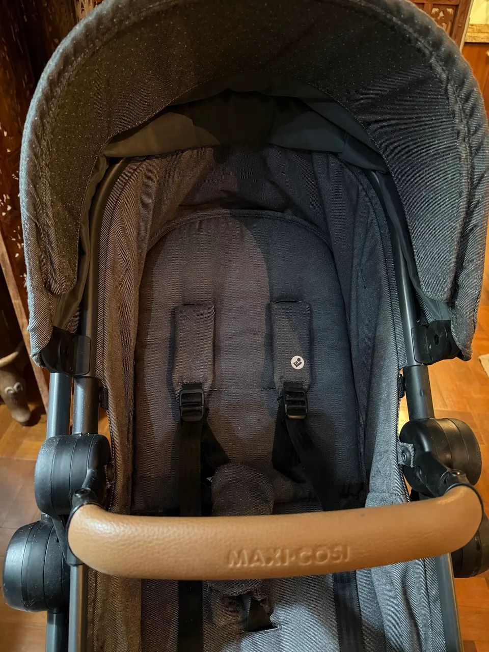 Carrinho de bebê e bebê conforto MAXI COSI - Foto 3