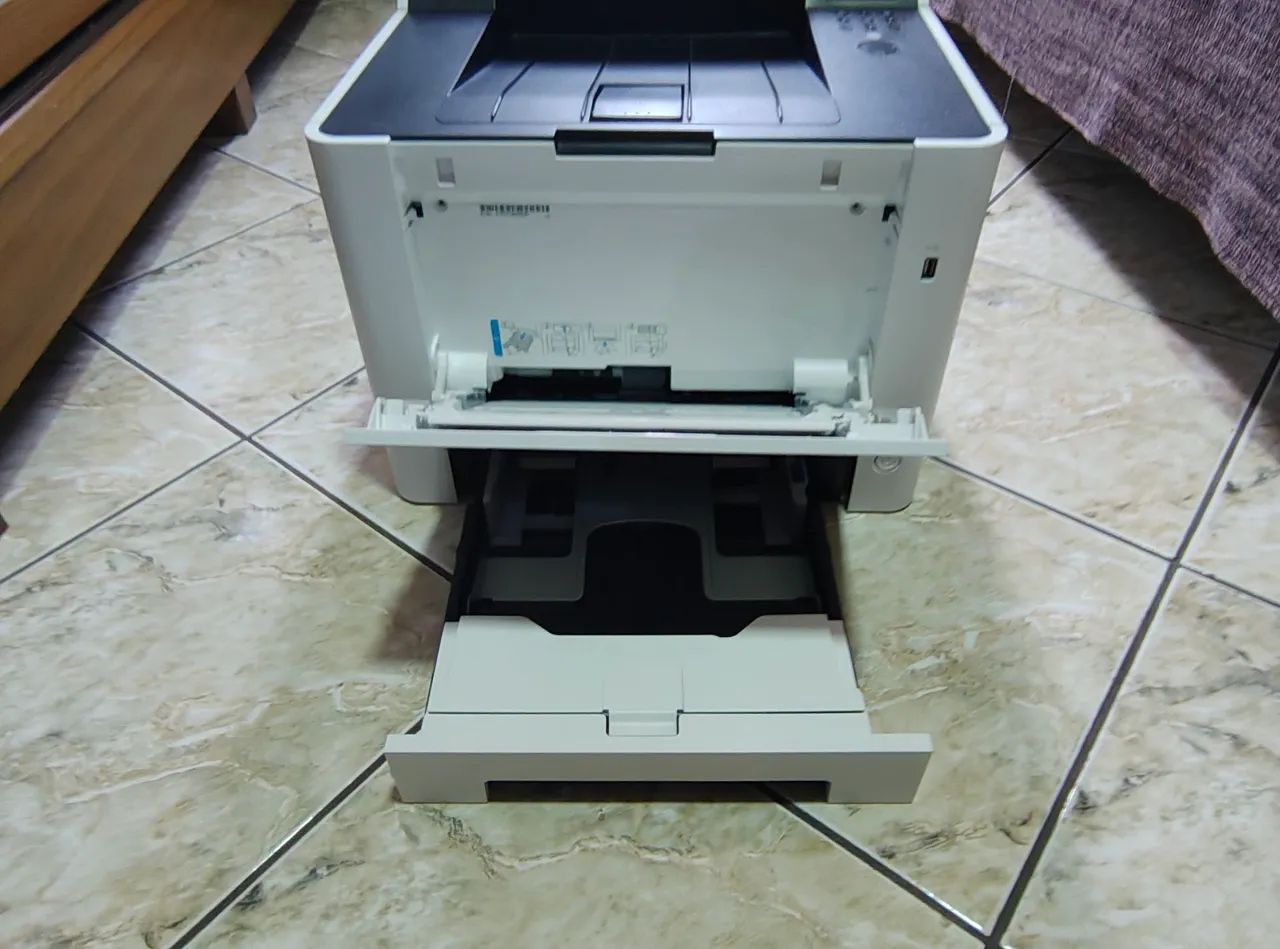 Impressora Laser Kyocera Colorida  - Foto 5