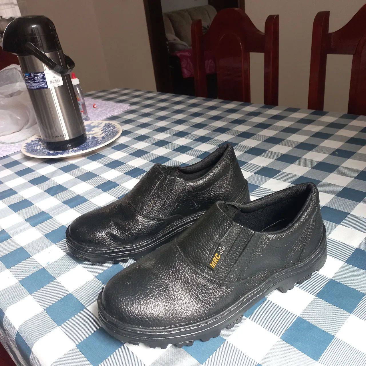 Bota bico de ferro n 40