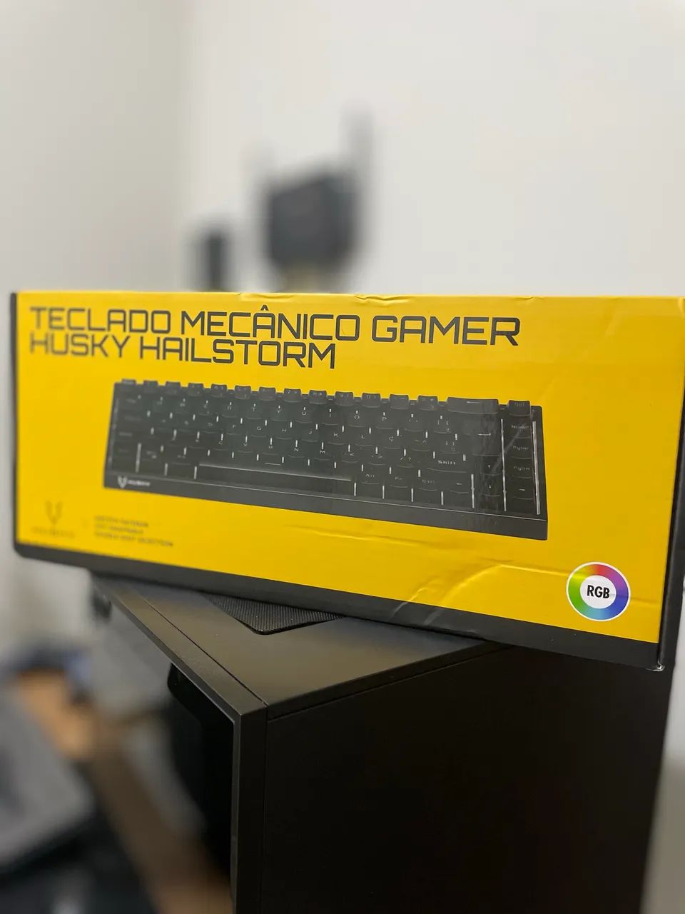 Teclado Mecânico Gamer Hailstorm (LACRADO)