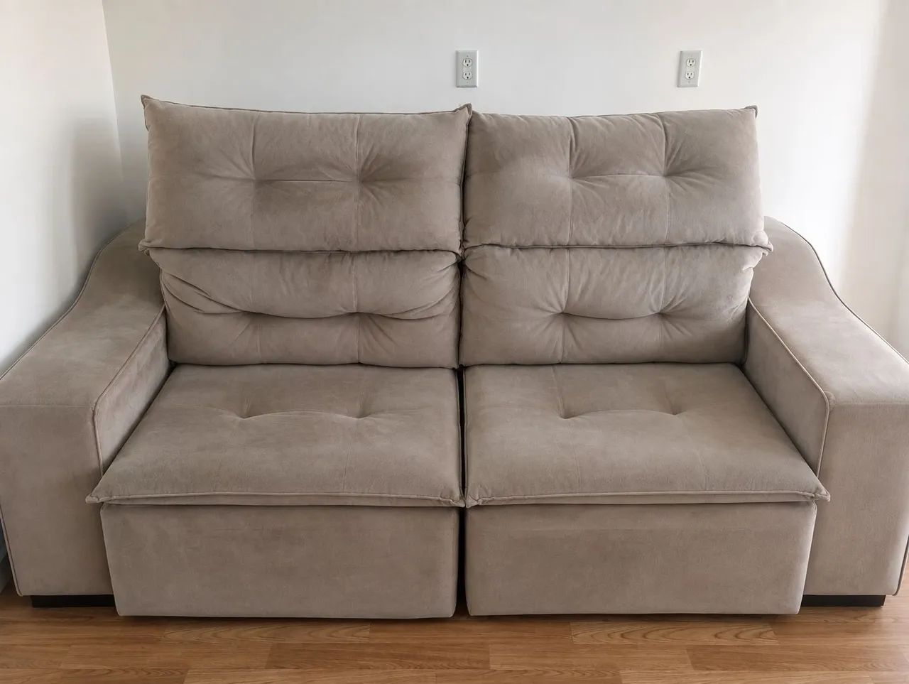 VENDE SOFÁ DOIS LUGARES 