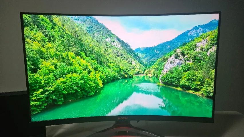 Monitor AOC Agon 32 FullHD 165hz