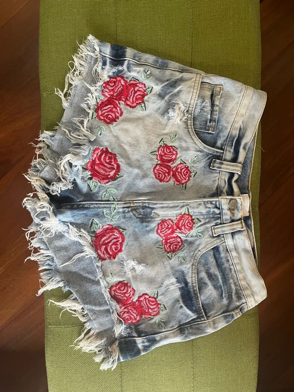 Short jeans flores