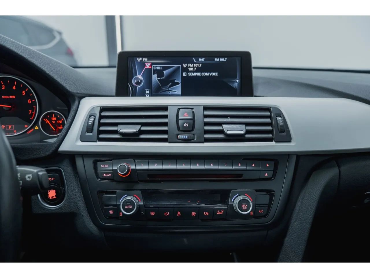 BMW Série 3 320I A 2.0 Turbo/activeflex 16V 184cv 4P, foto 11 de 15