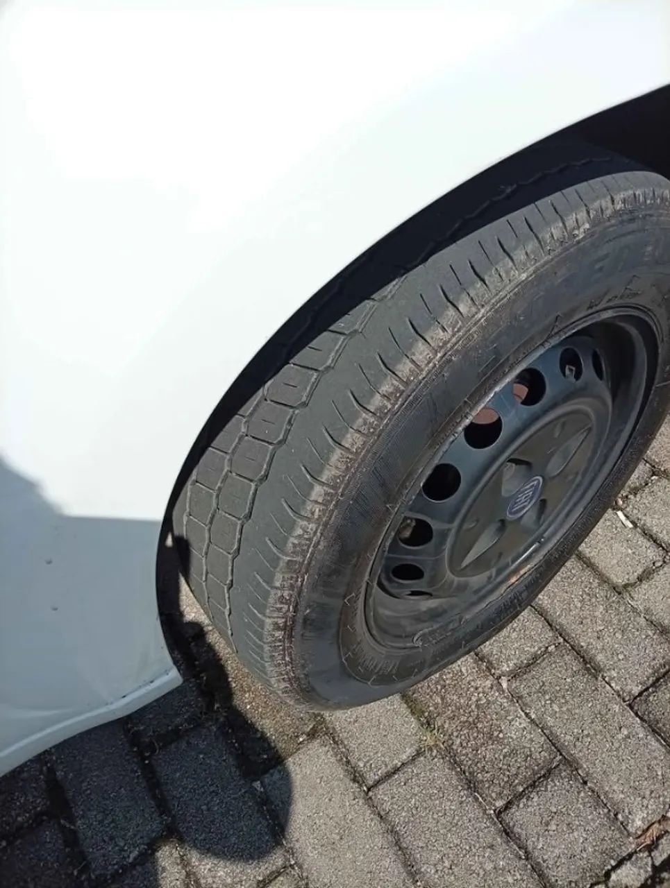 Fiat Uno Evolution 1.4 Fire Flex 8V 5P 2015 - Foto 5