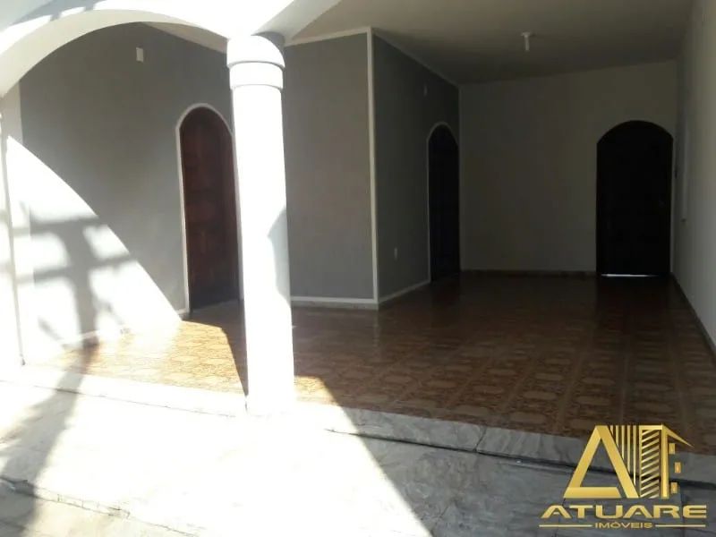Casa com excelente localização no Centro de Pouso Alegre !!! - Foto 2