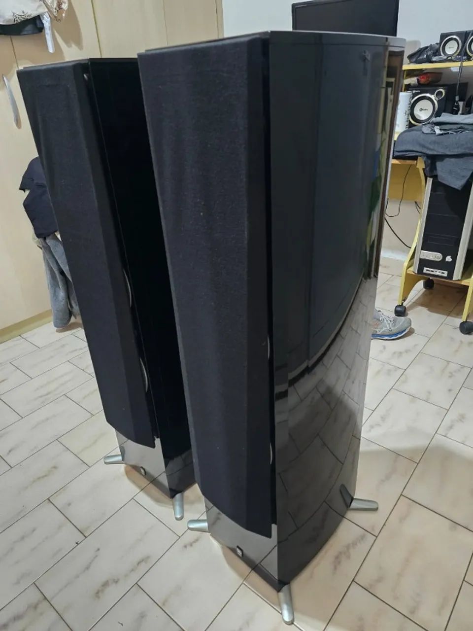 PAR DE CAIXA YAMAHA NS-777BL - Foto 3