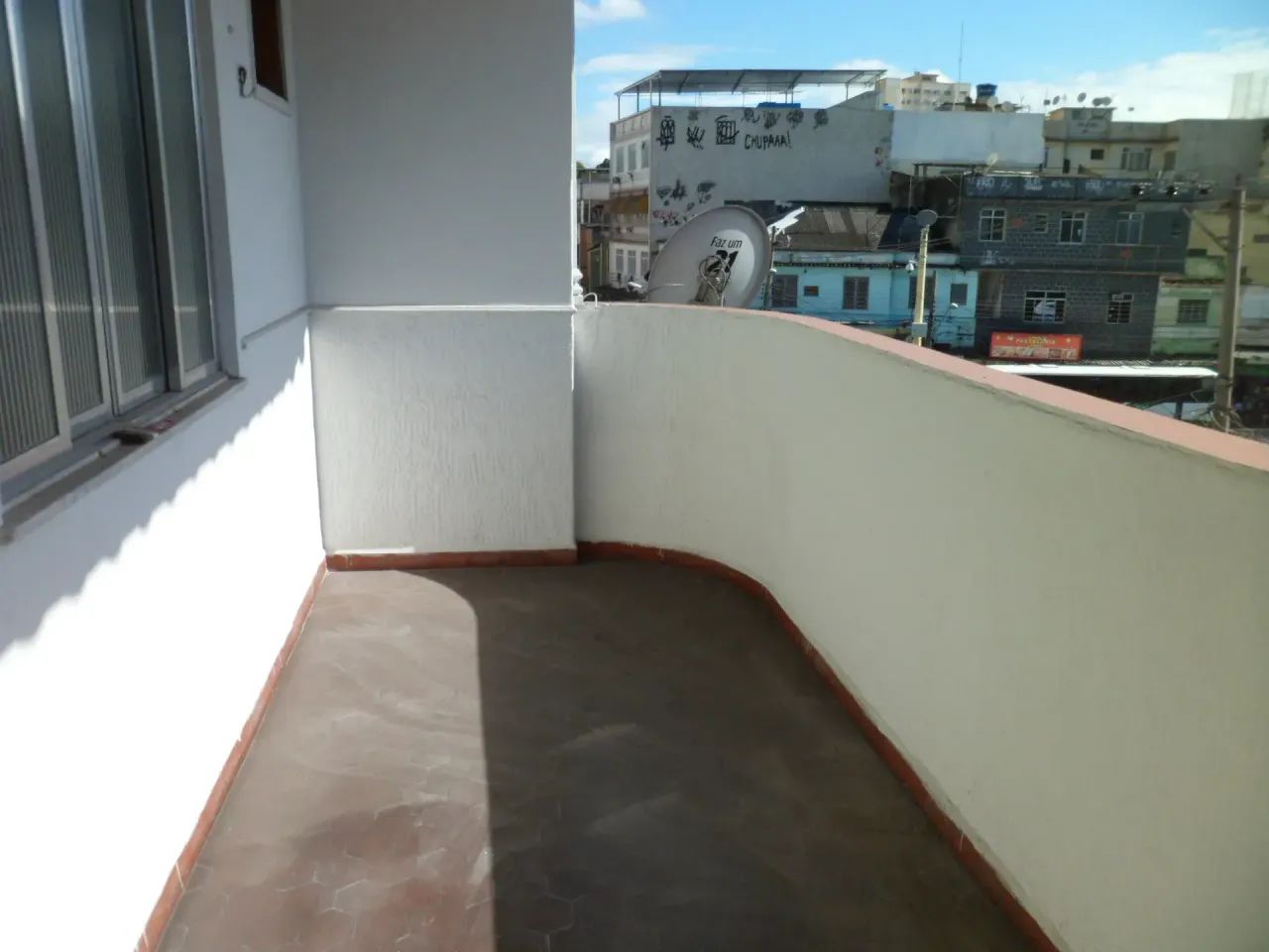 Amplo Imóvel de 100 m² no Centro de Nilópolis  Excelente Localização - Foto 2