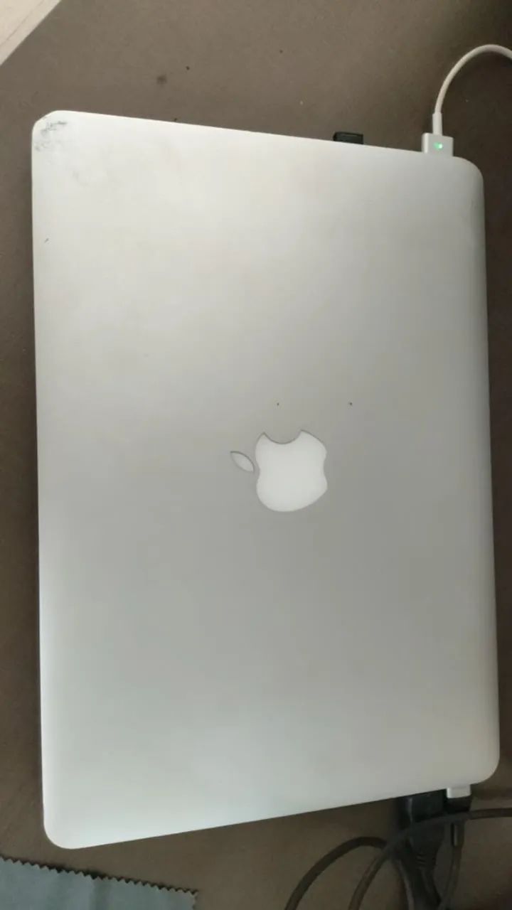 【美品】MacBook Pro (Retina, 13-inch)＋マウス Apple MacBook Pro Retinaディスプレイ 1400/13.3 MXK62J/A [シルバー