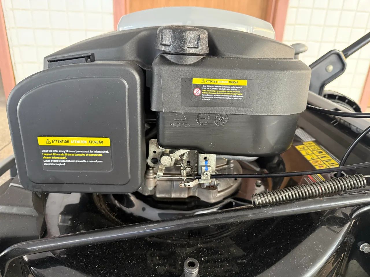 Máquina de cortar Grama Gasolina 4T Toyama 225cv