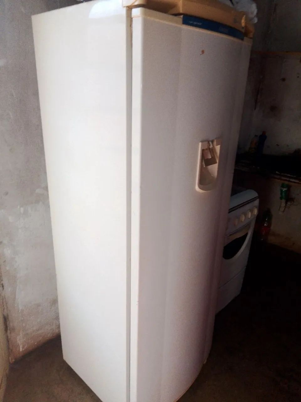 Geladeira usada porém bem conservada  - Foto 2