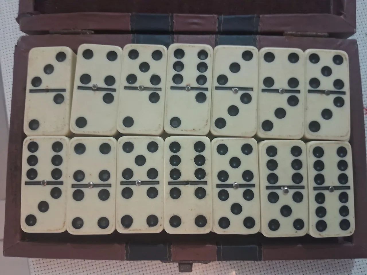 Jogo de Dominó material resistente  - Foto 2