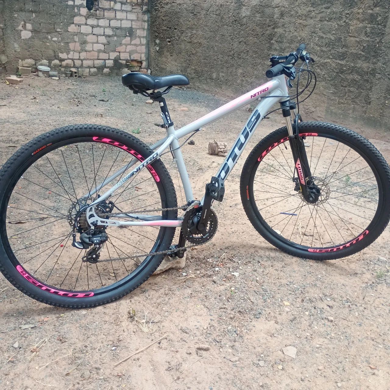 BICICLETA 29 SEMI NOVA/REVISADA E LUBRIFICADA  - Foto 3