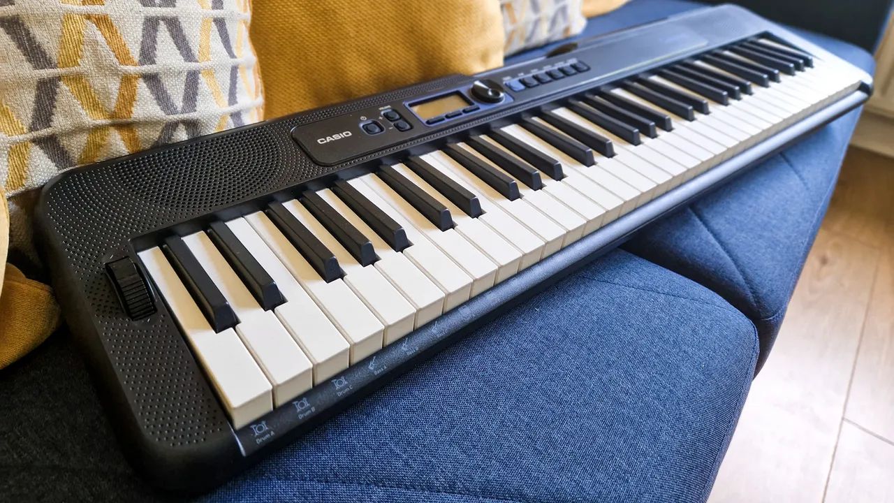 Teclado Cassio CT- S300