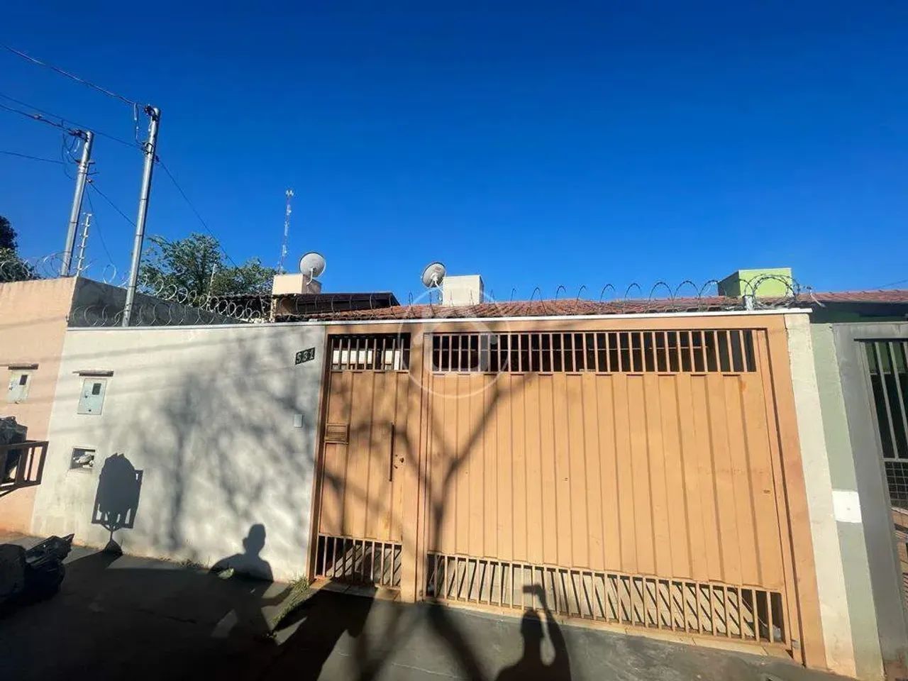 CASA TÉRREA NA VILA AIMORÉ