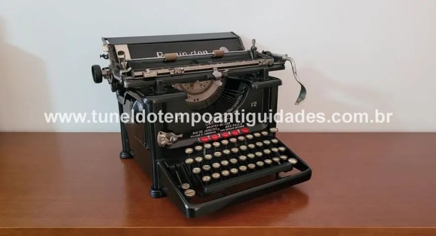 Máquina Escrever Antiga