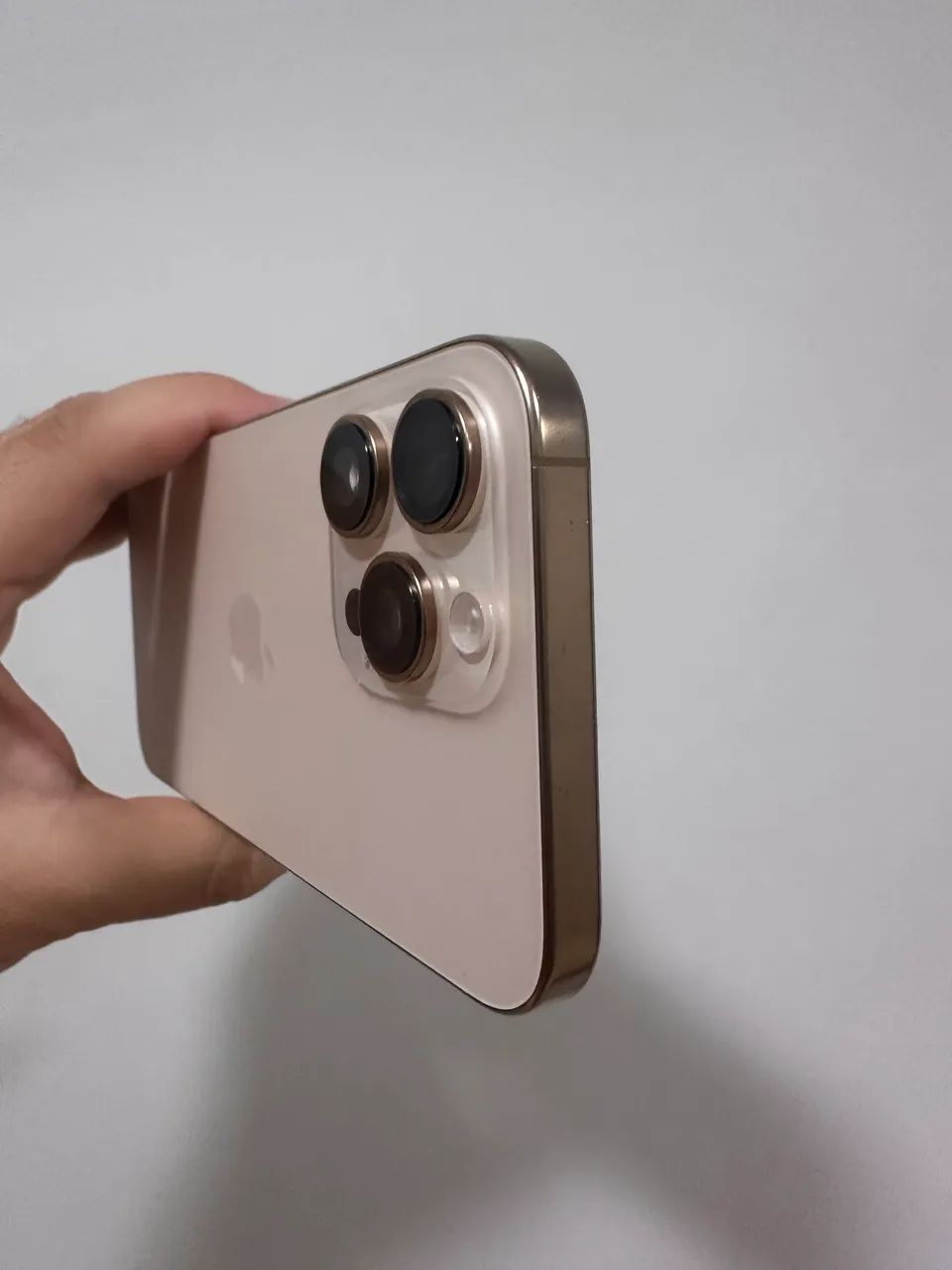 iPhone 16 Pro Max - Desert Titanium - Foto 5