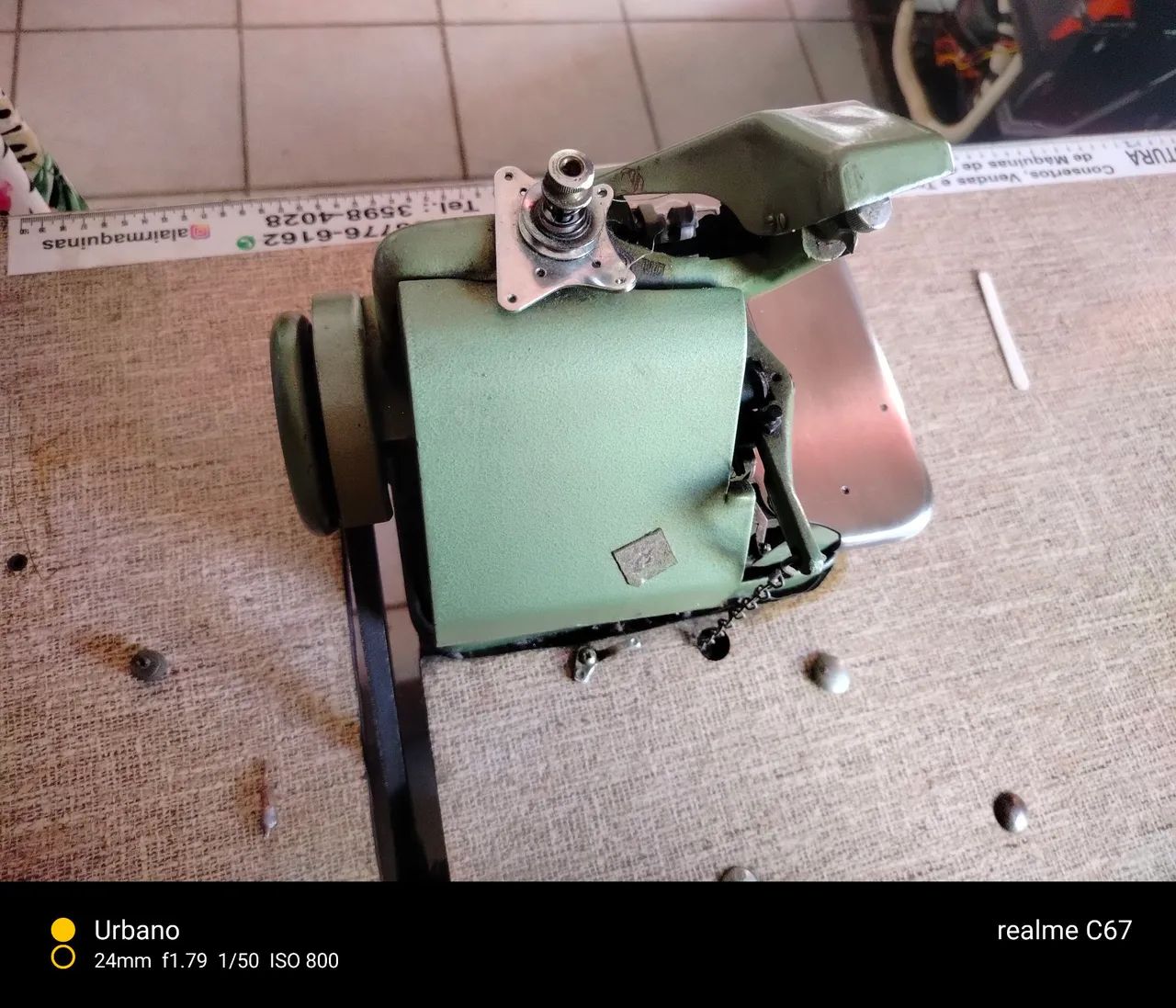 Máquina de costura overloque com mesa - Foto 3