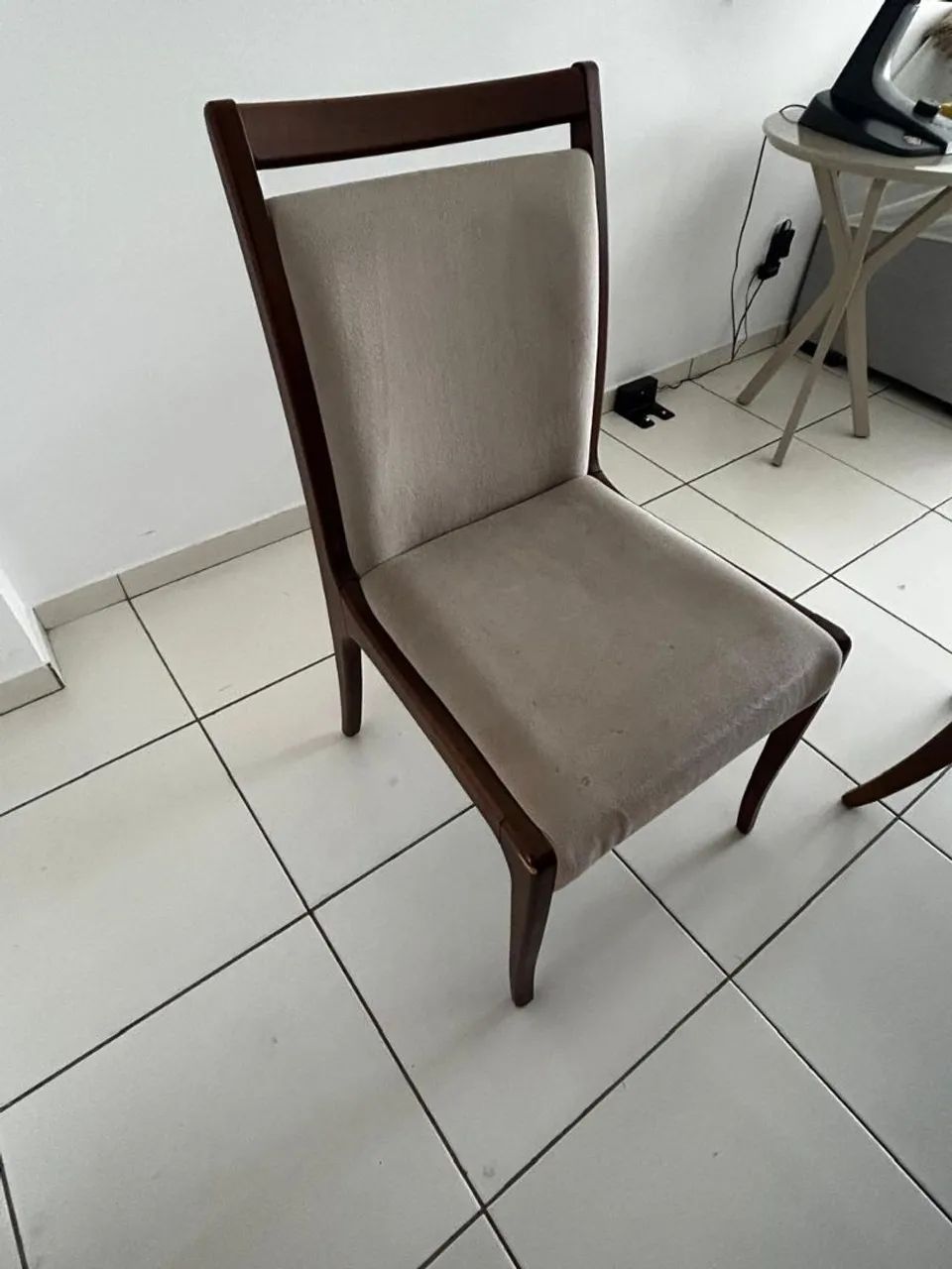Mesa de Jantar com 6 Cadeiras - Foto 4