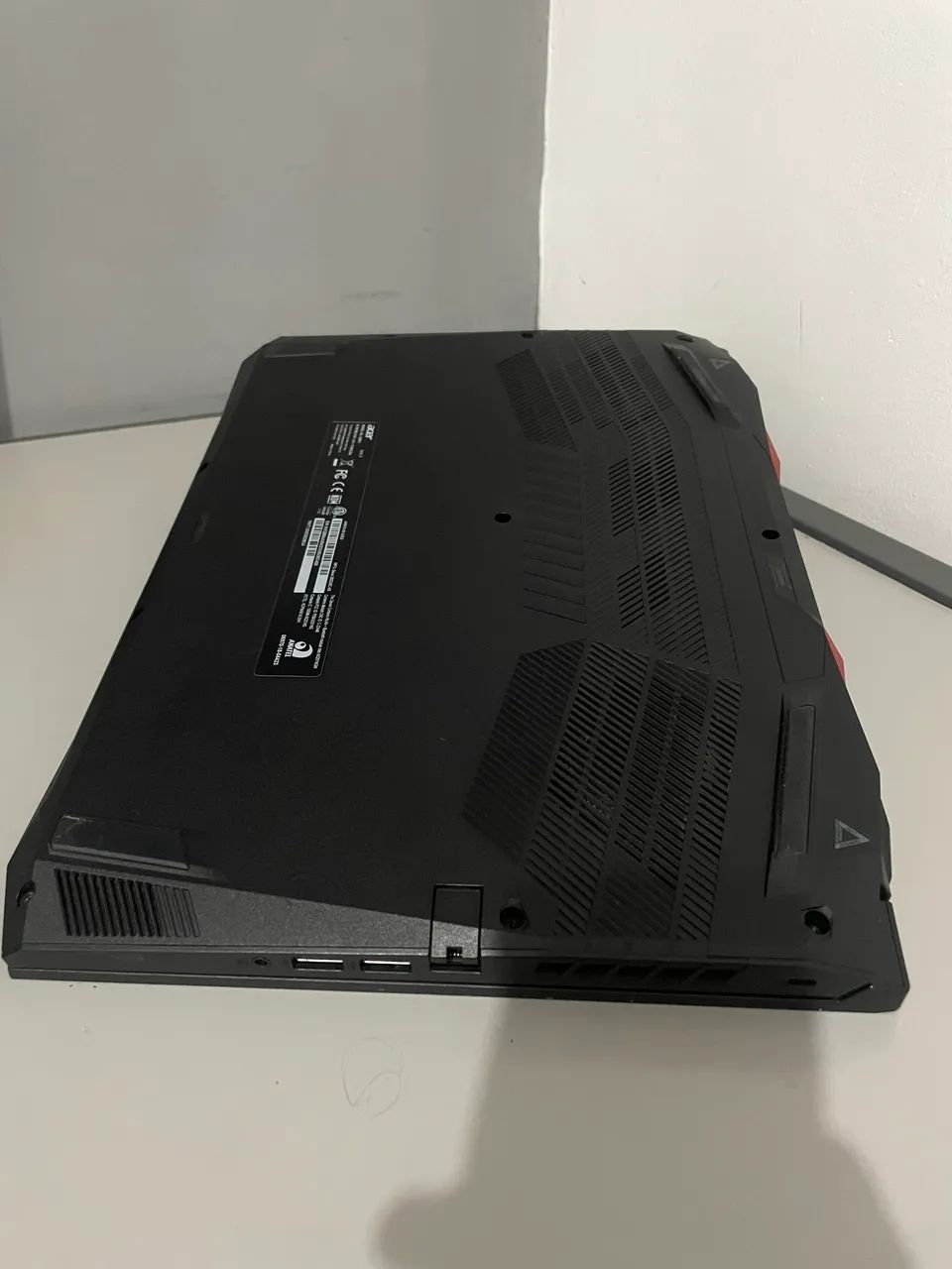 NITRO 5 - I5 10Gen - RTX 3050 - 700SSD - 24 RAM + Base Cooler - Foto 2