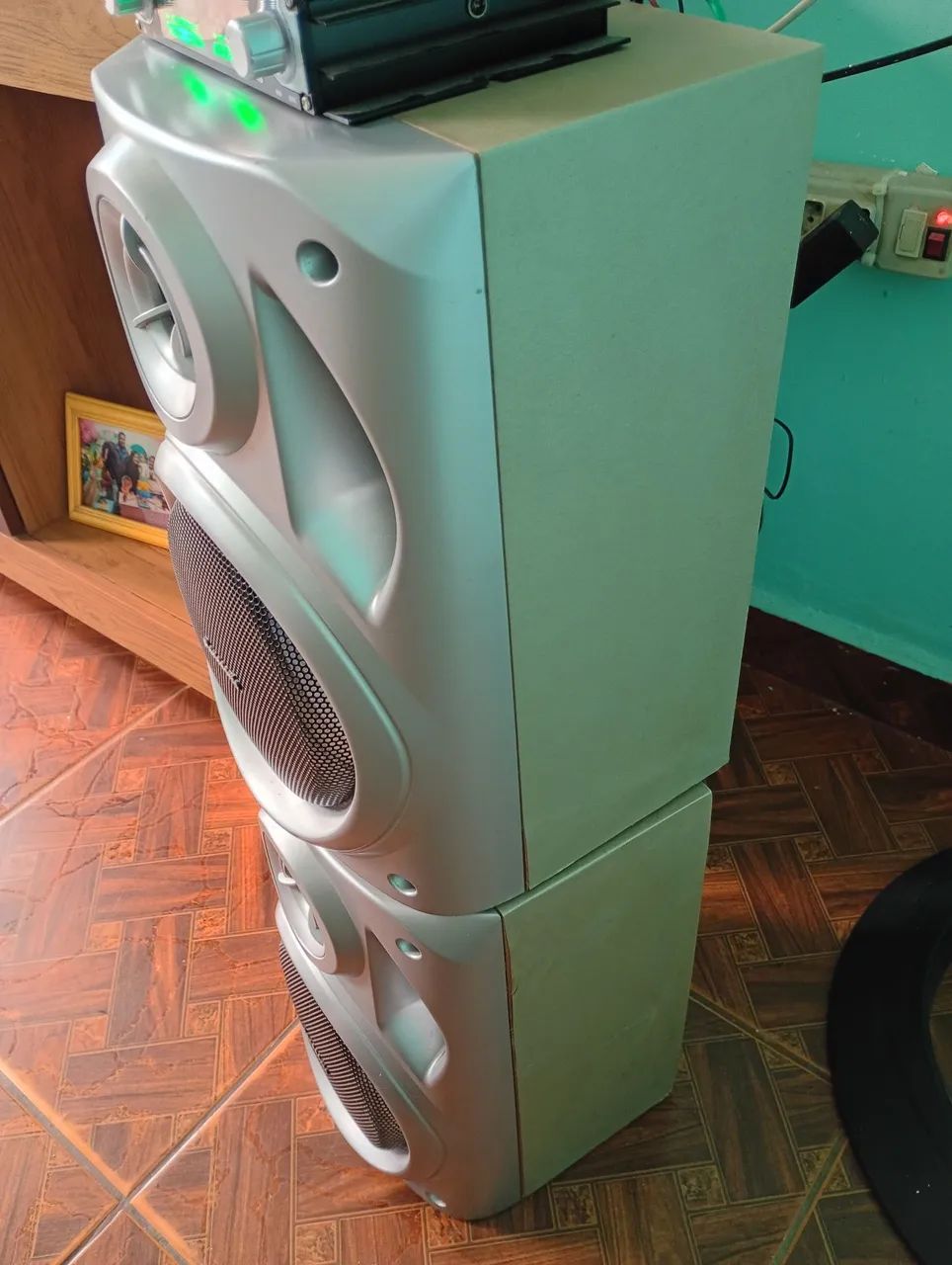 Caixa de som Panasonic 