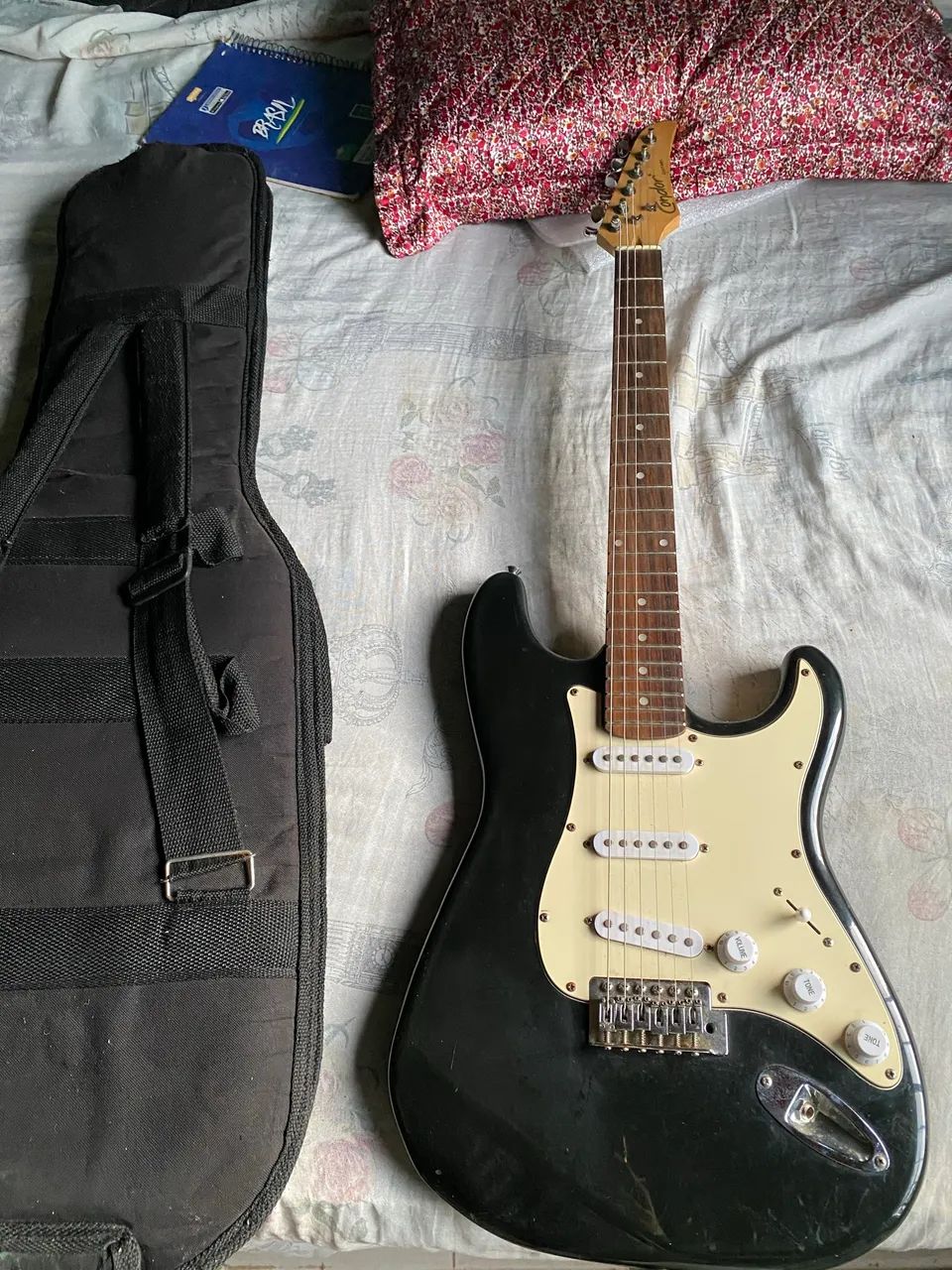 VIOLÃO E GUITARRA  - Foto 4