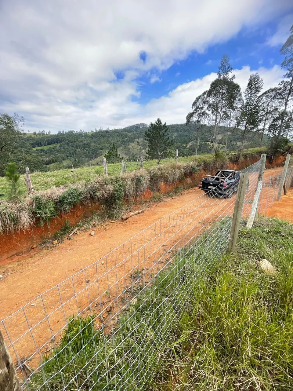 VENDO TERRENO ÓTIMO PRA CHALÉ OU UMA CASA - Foto 5