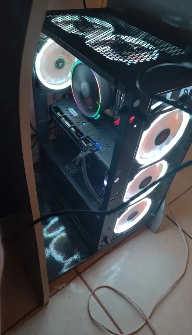 Placa de vídeo RX 5700 8GB  - Foto 4
