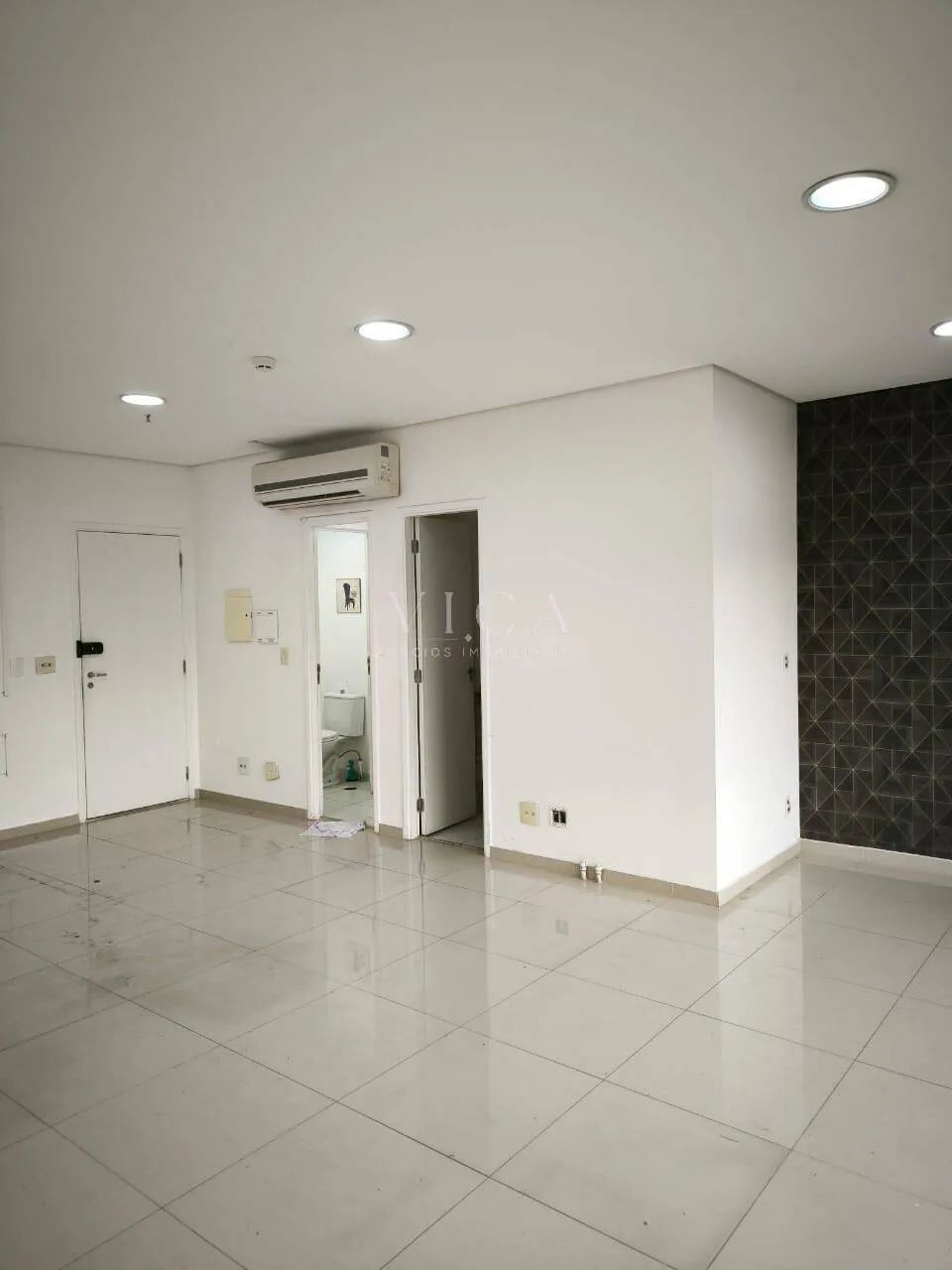 Alpha Square|Sala com 47m² para aluguel por R$ 2.800 - Alphaville/SP - Foto 3