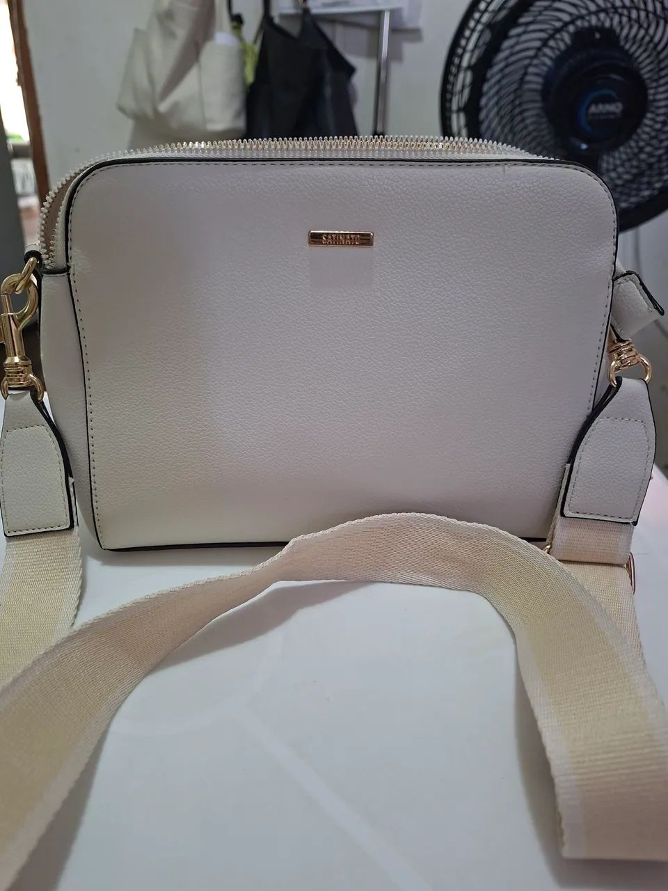 Vendo bolsa nova !!