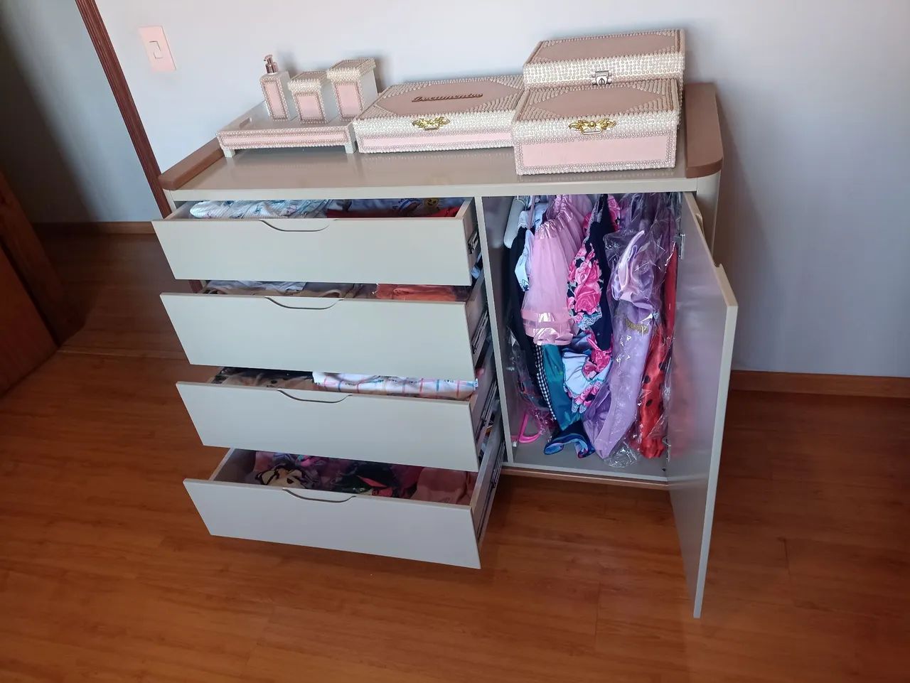 Roupeiro e cômoda  - Foto 5