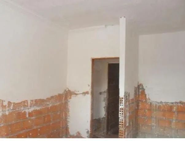 Gesseiro,Reboco de Gesso em Geral