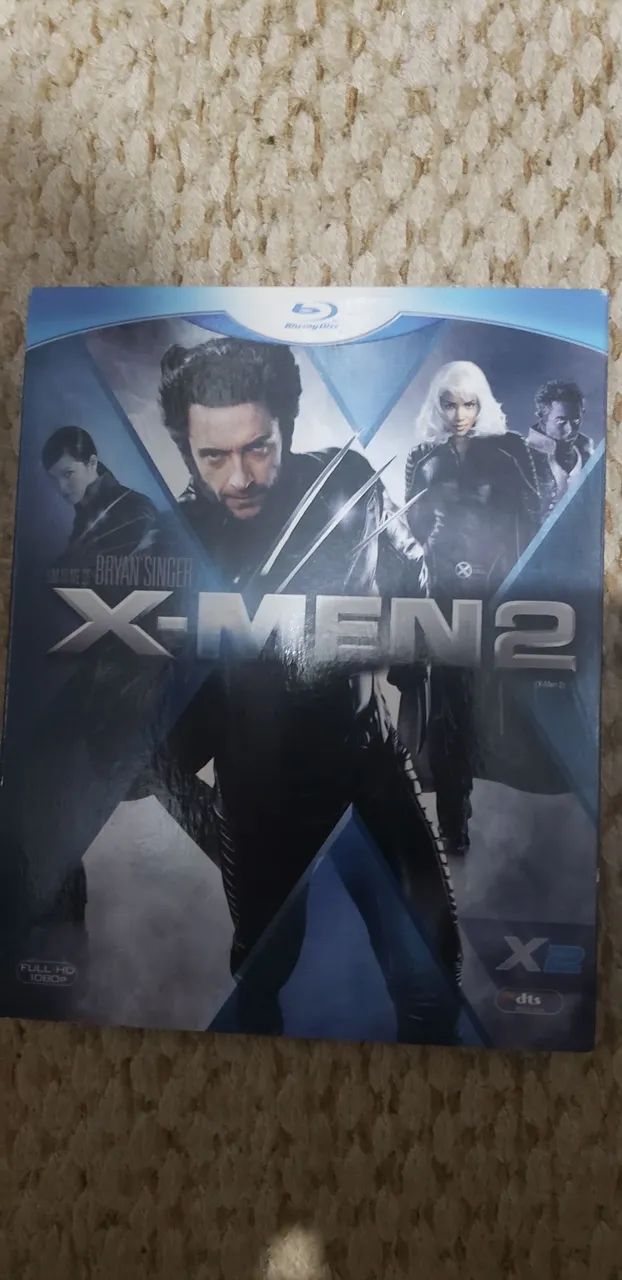 Trilogia X-Men 1,2, e 3 - 6 discos  bluray com luvas - Foto 3