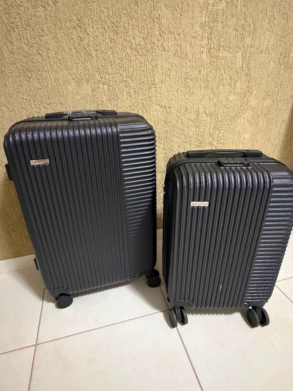 Vendo conjunto de mala SESTINI nunca foram usadas 